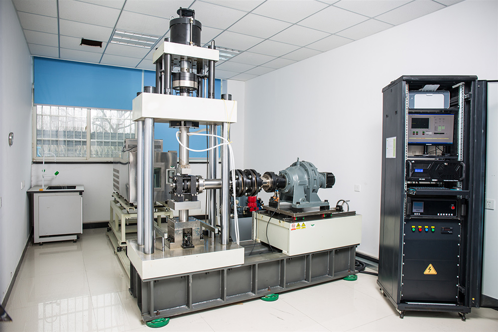 關(guān)節(jié)軸承低速擺動(dòng)