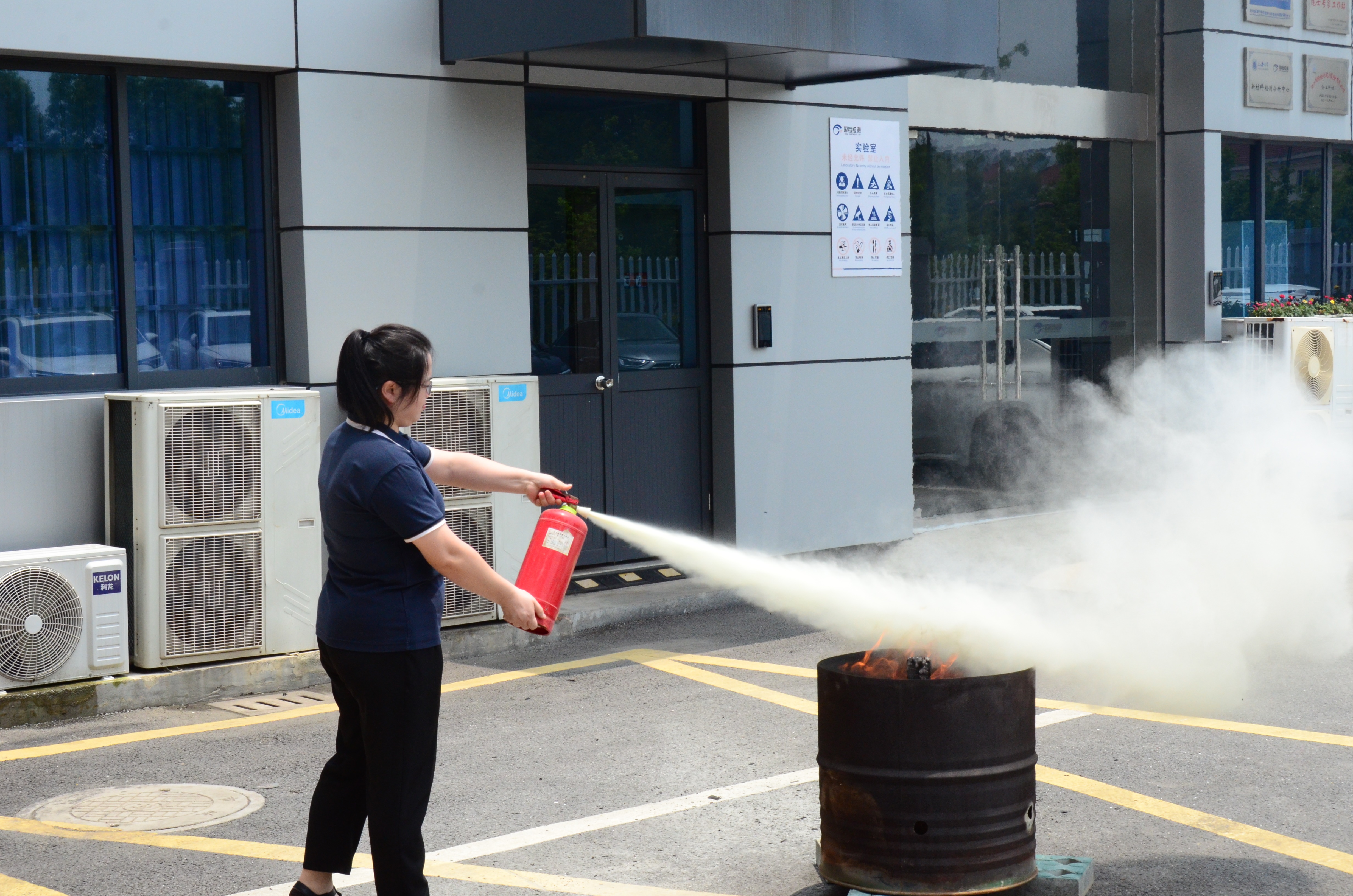 人人講安全！個(gè)個(gè)會(huì)應(yīng)急！03